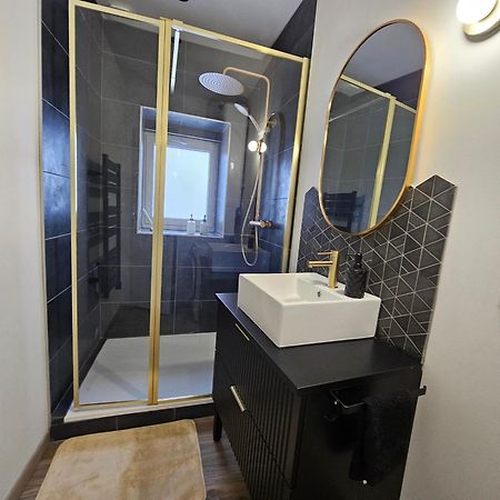 Suite Chic, Contemporaine Au Pied De La Cathedrale В'єнна Екстер'єр фото