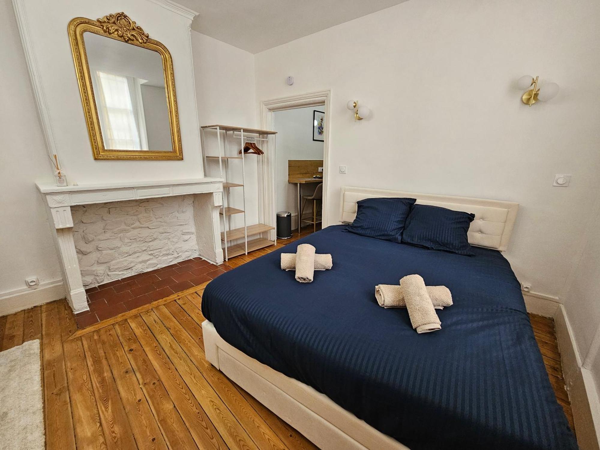 Suite Chic, Contemporaine Au Pied De La Cathedrale В'єнна Екстер'єр фото
